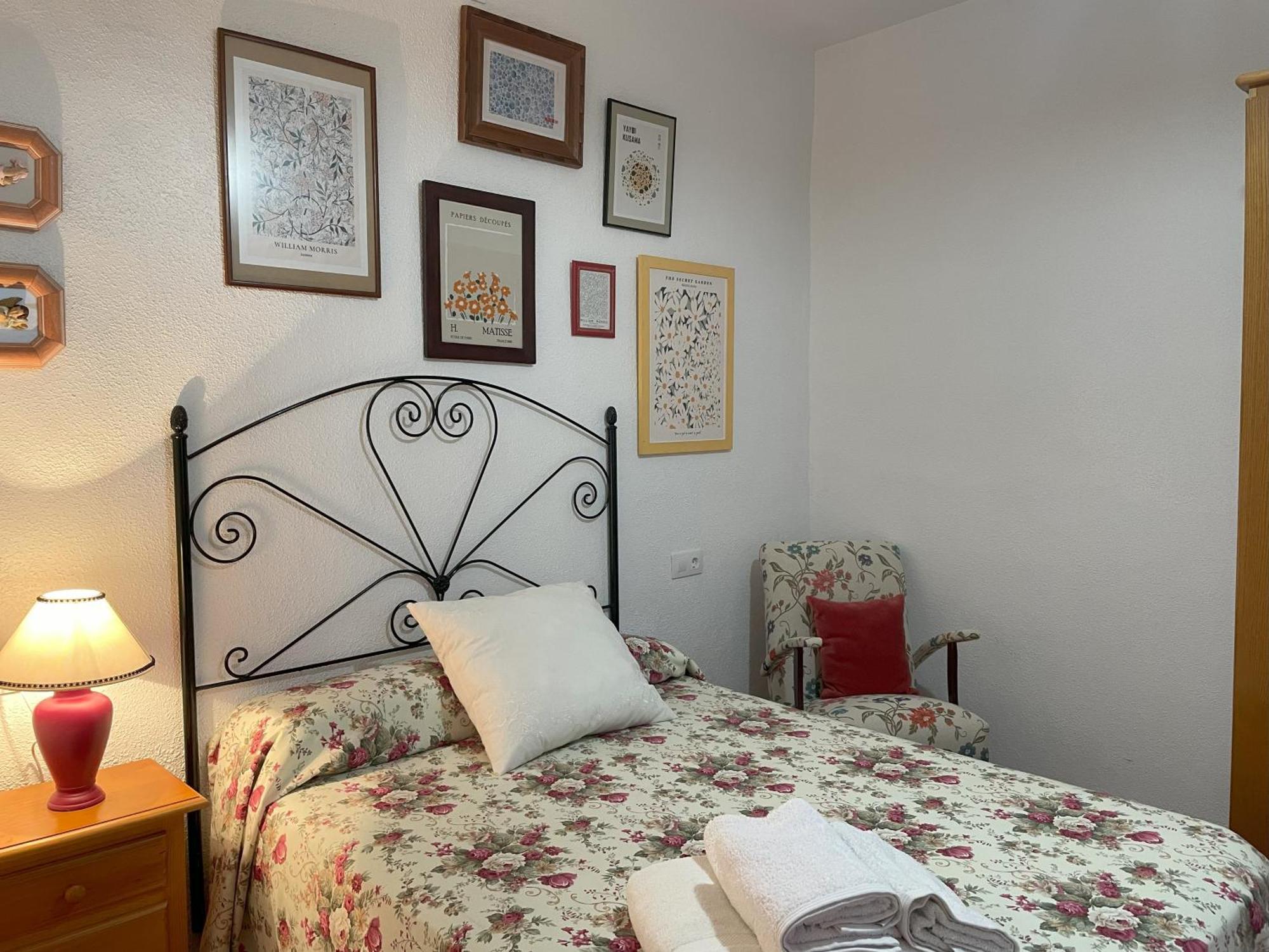 Casa Veva Tradicion- Siles-Hasta 6 Pers Villa Bagian luar foto